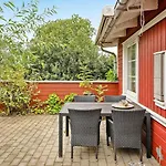 6 Person In Aabenraa-by Traum *
